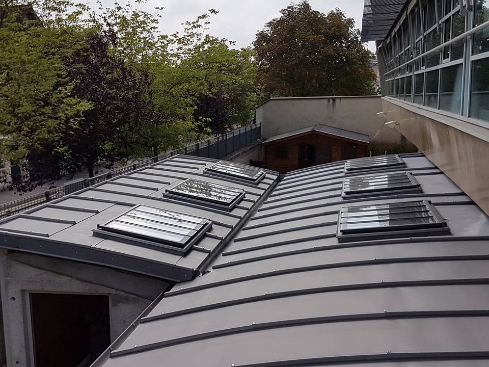 Verrières & zinc courbé