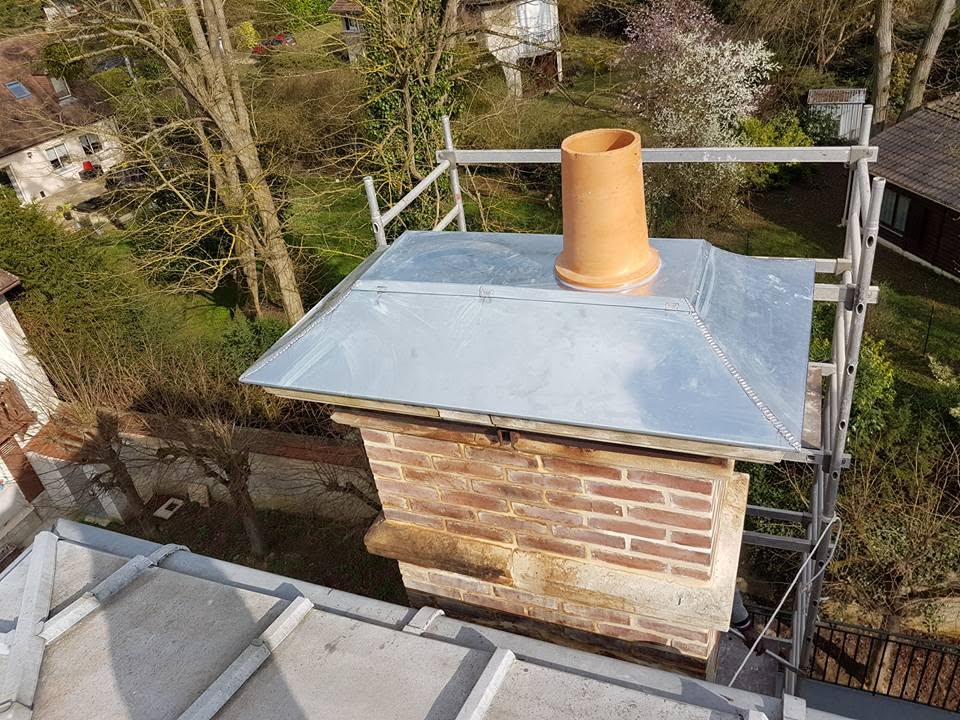 Souche de cheminée habillée zinc